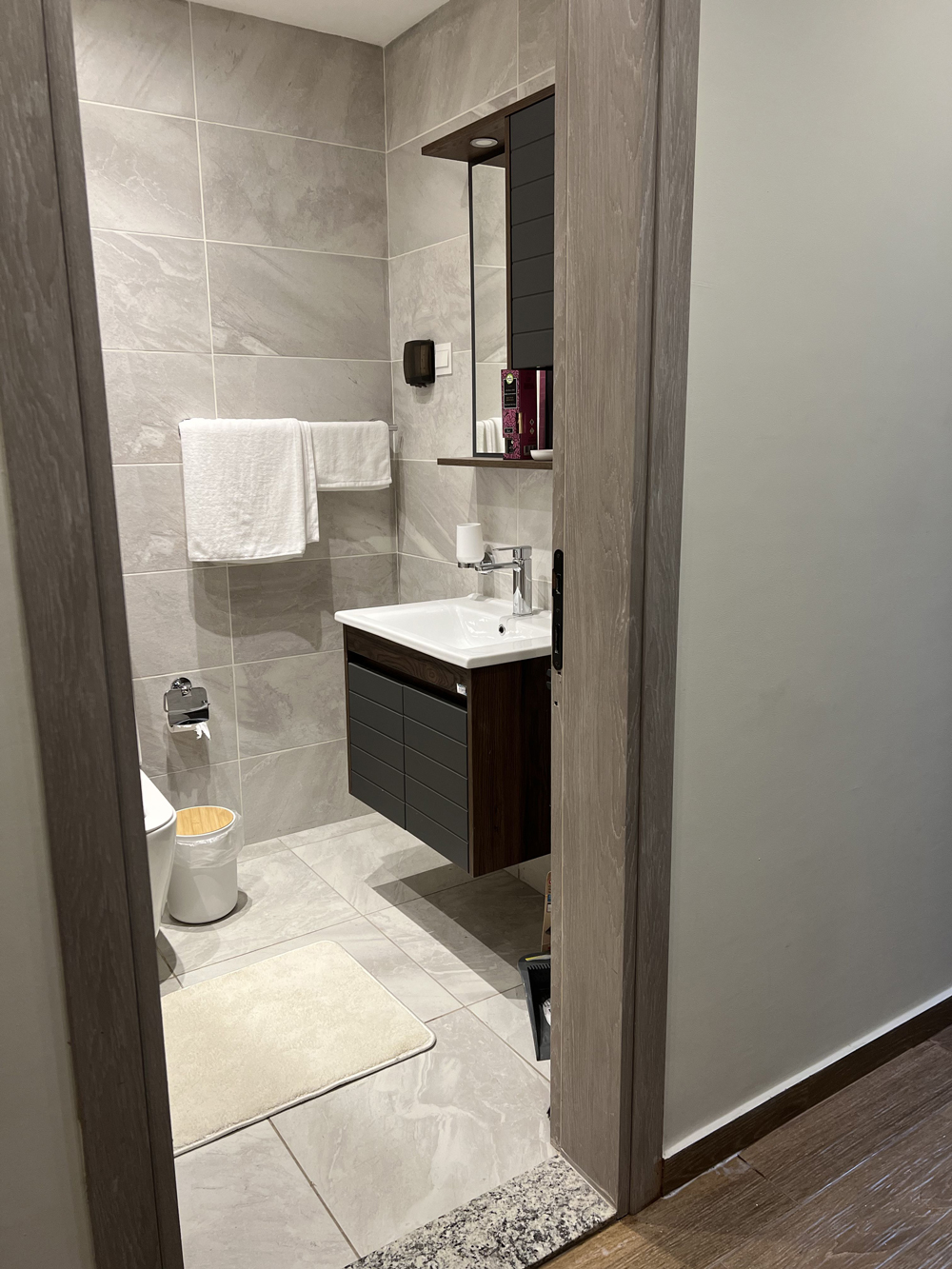 Bathroom Finishing and Detailing